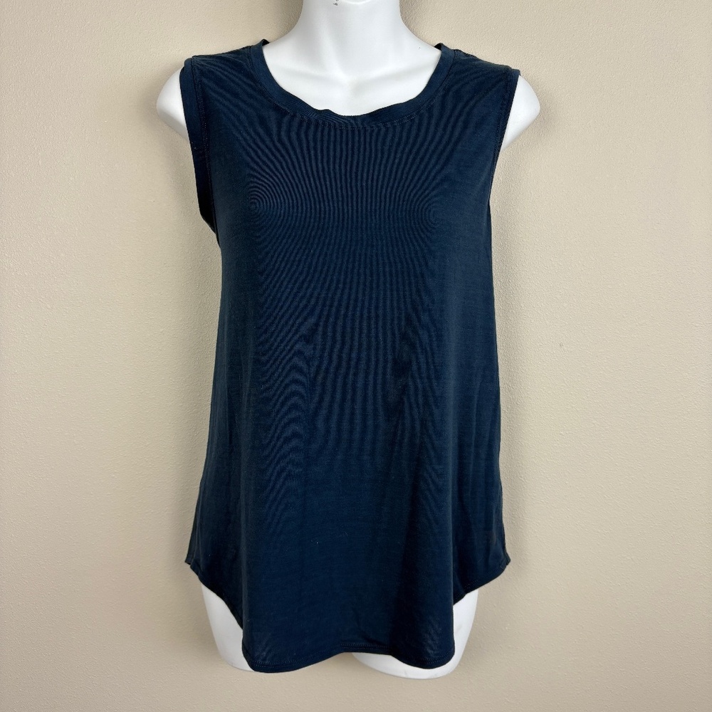 North Face High Neck Tank Top in Marine Navy - Size Medium